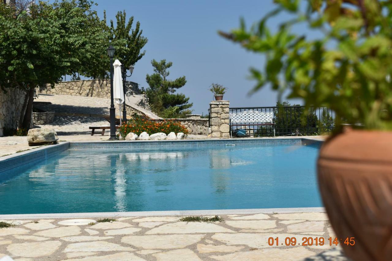 Estate Dafnopanagia Villa Magda Asprogerakata Extérieur photo